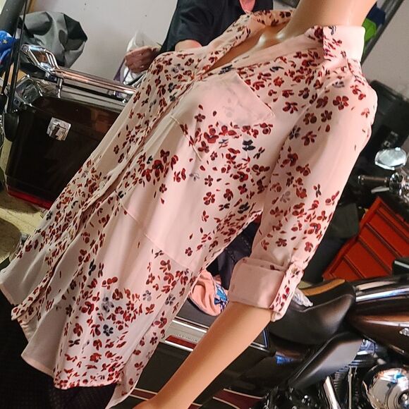 Candies Light Pink Long Sleeve Floral Button Up - Picture 6 of 8